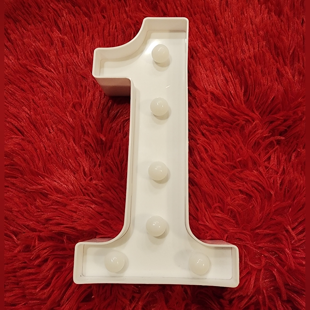 White Number 1 Plastic Marquee Light